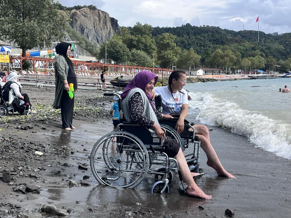 Denizi Gören Kadın (5)