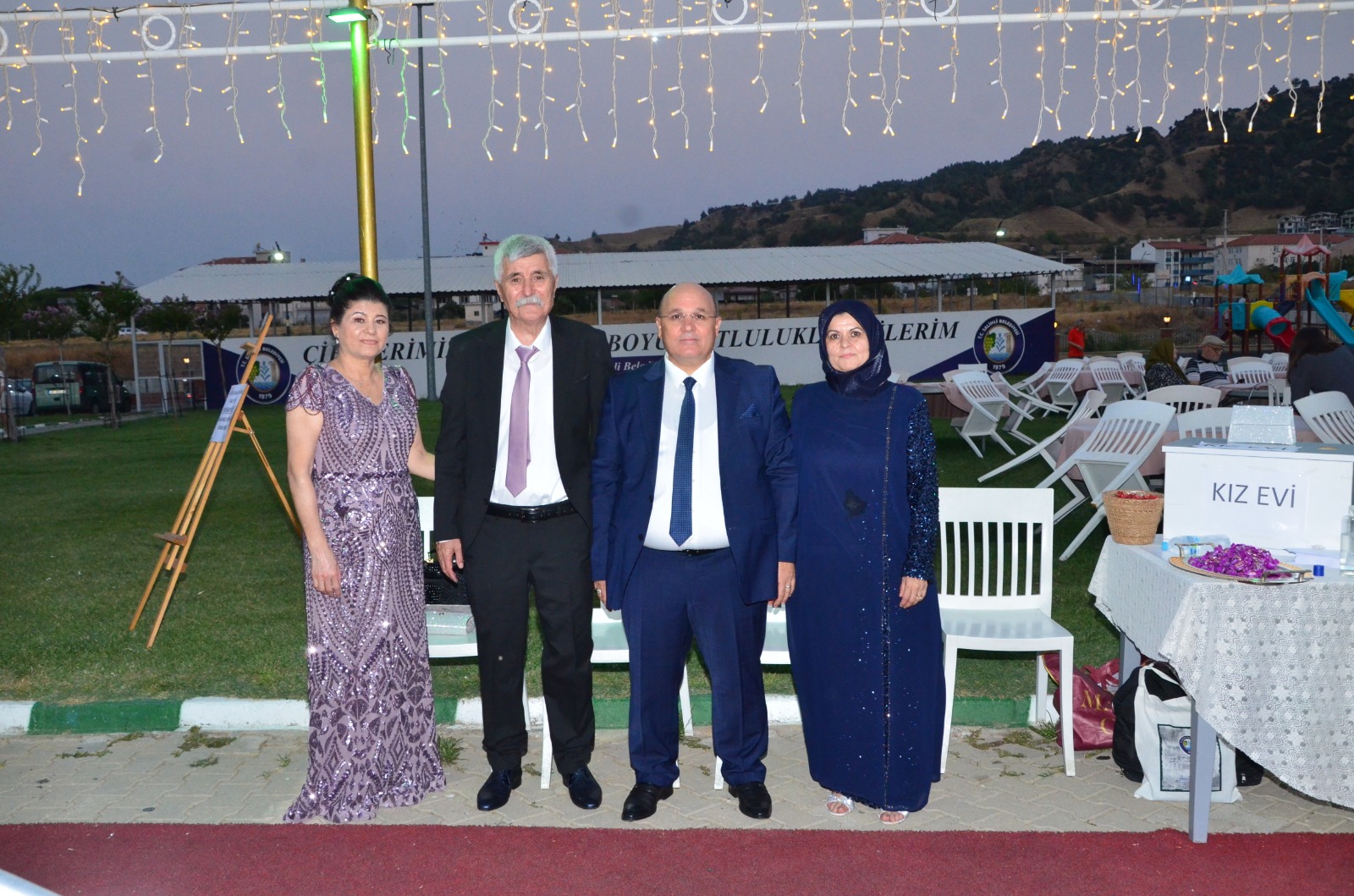 E58F2F4E 5C38 49D6 Aad8 Cc4961640312