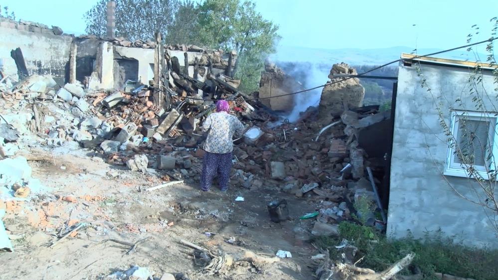 Faize Teyze Yangın (4)