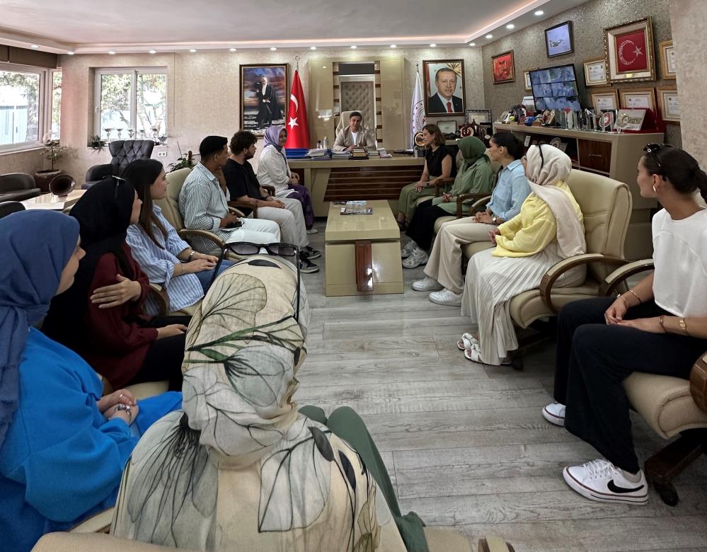 Manisa Spor Il Müdürü (2)