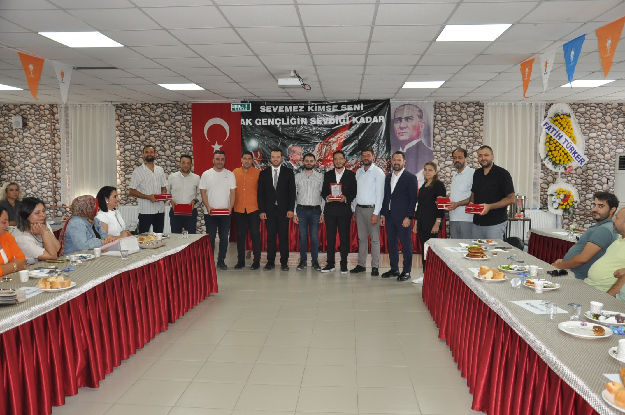 Salihli Ak Parti Gençlik (14)