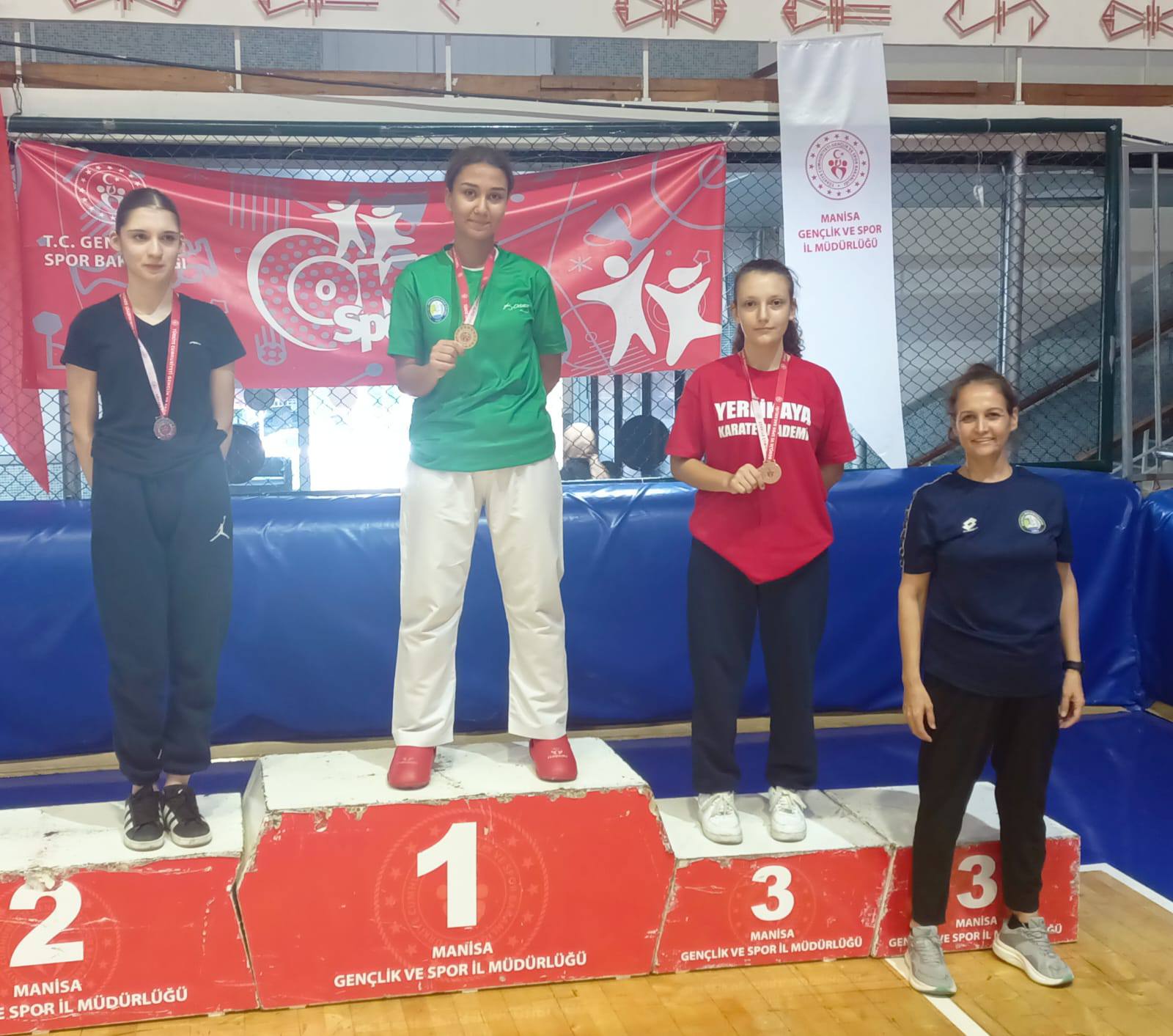 Salihlibelediyespor (1)