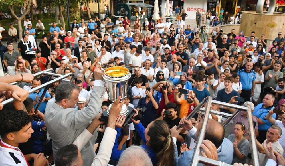 Yunusemre Şampiyon (5)