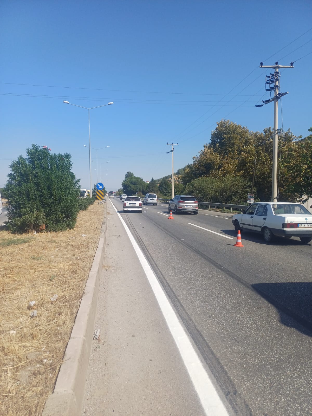 58411C7D C5B9 45Db 94A3 80Ebeaf78D80-1