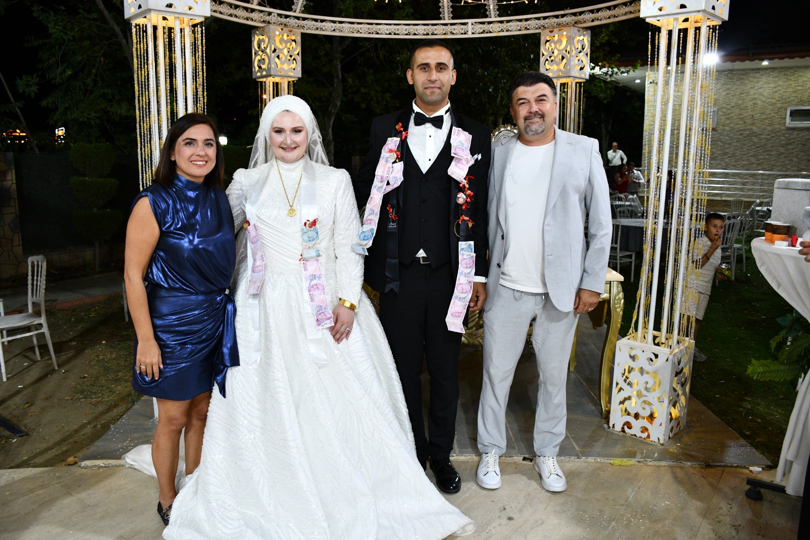 907D9519 E4B6 47Ac Bc83 D2C3904495E6