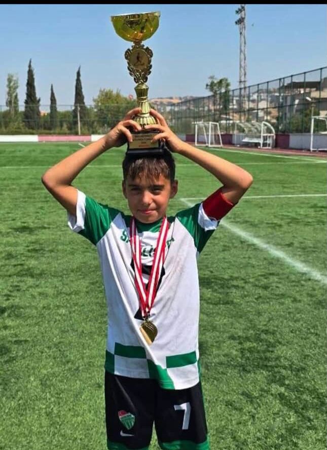 92F55517 02D6 478B 92A6 317315B8Dce9