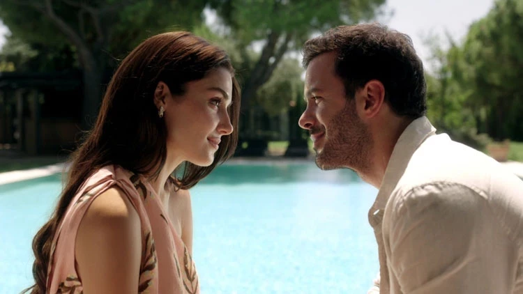 Ask Ve Gozyasi Konusu Nedir