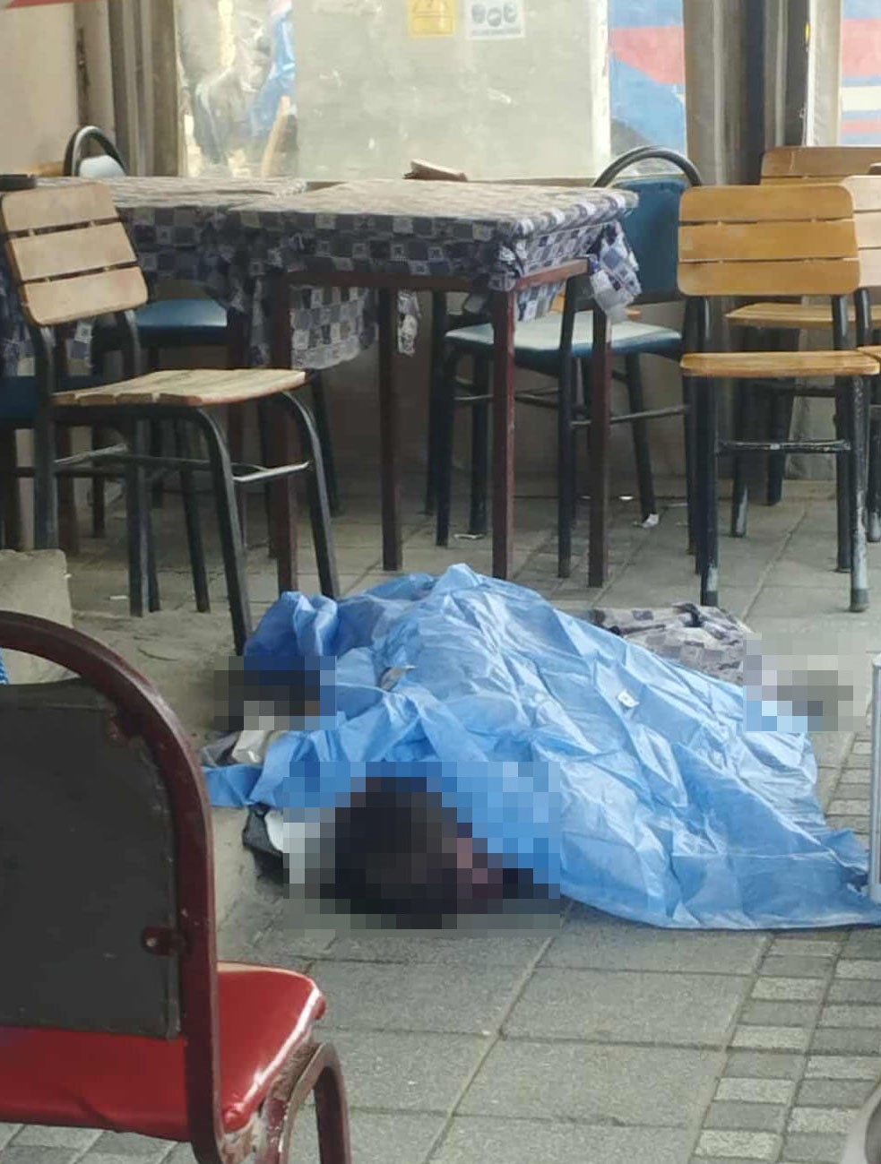 Baba Ve Oğul Kıraathanede Dehşet Saçtı! Silahla Saldırıda 1 Kişi Öldü (2)