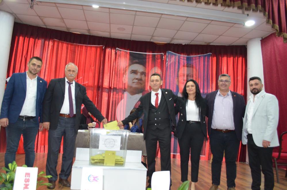 Chp Gordes Ilce Baskanligina Gokhan Koyunlu Secildi (4)
