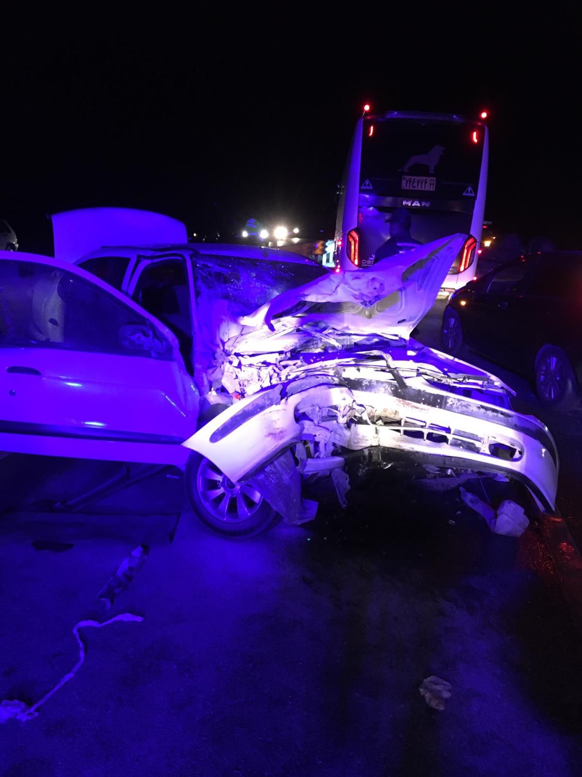 D 100’De Can Pazarı Otomobil Ile Traktör Çarpıştı, 1 Ölü (2)