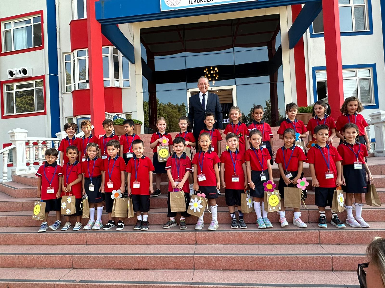 Ead40Fd9 229E 453D A599 9Dc921B7C863