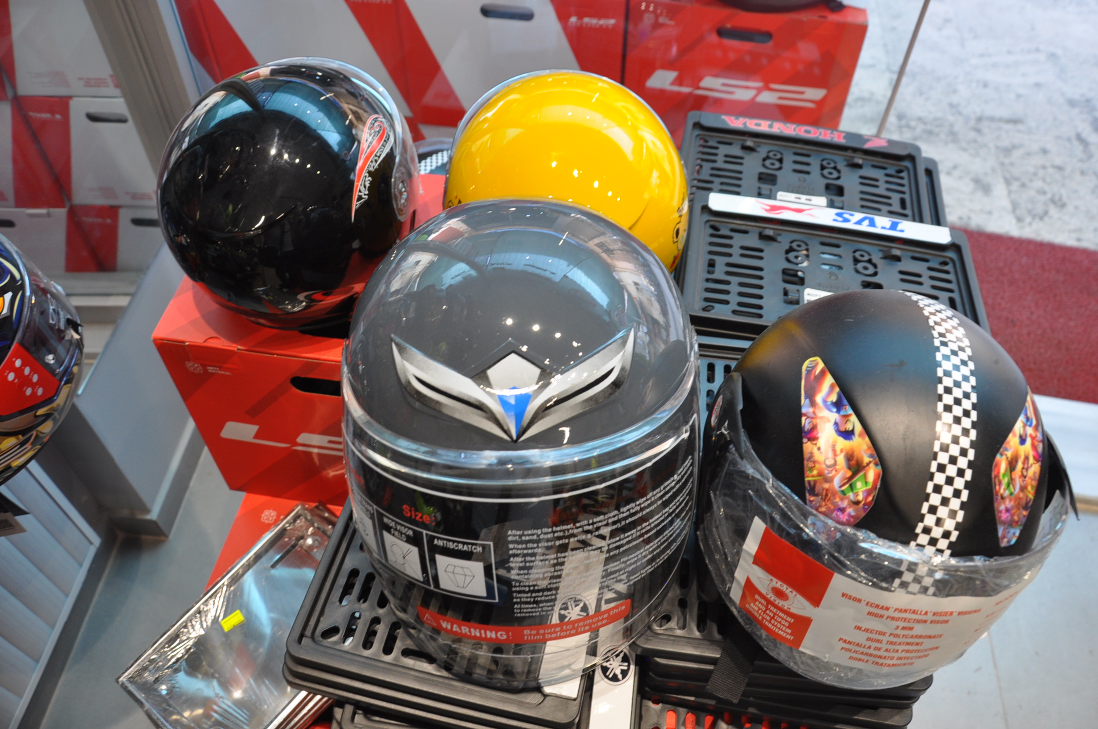 Egece Moto Ve Aksesuar Salihlide Hizmete Acildi (8)