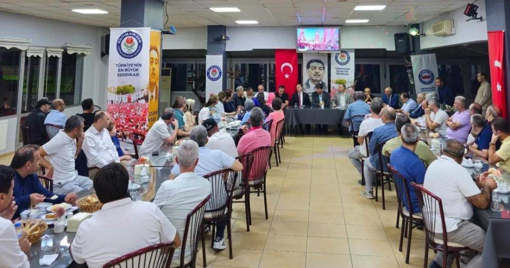 Egitim Bir Sen Turgutluda Istisare Toplantisi Duzenledi (4)