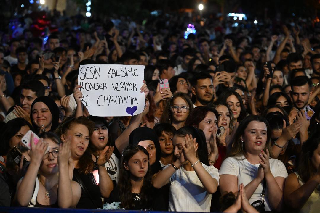 Emi̇rcan İğrek (6)