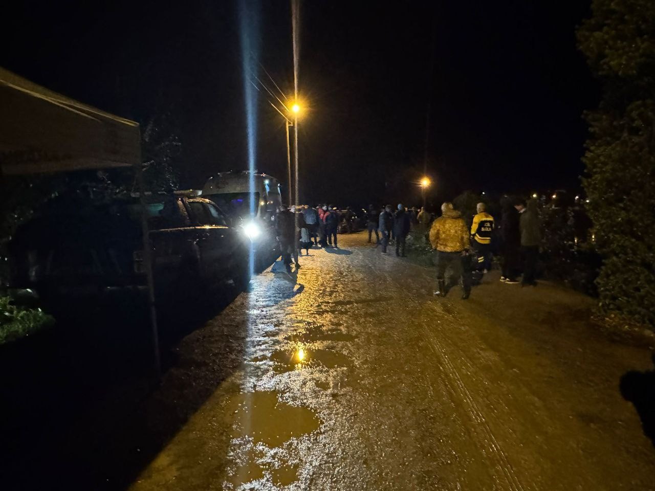Gece Yarısı Korkunç Olay Üç Çocuk Annesi Nehirde Ölü Bulundu (4)
