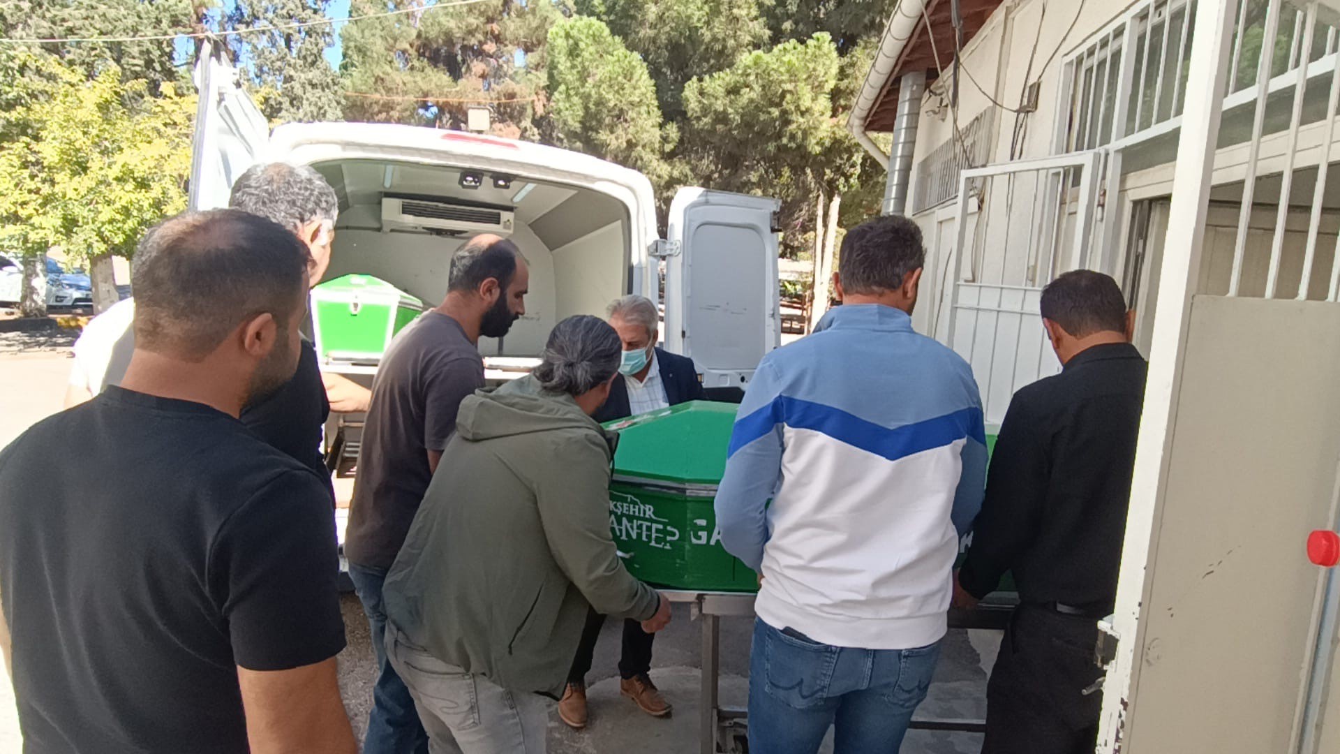 Kardeşlerin Ölüm Yolculuğu! 3 Kardeşten 2’Si Hayatını Kaybetti (6)