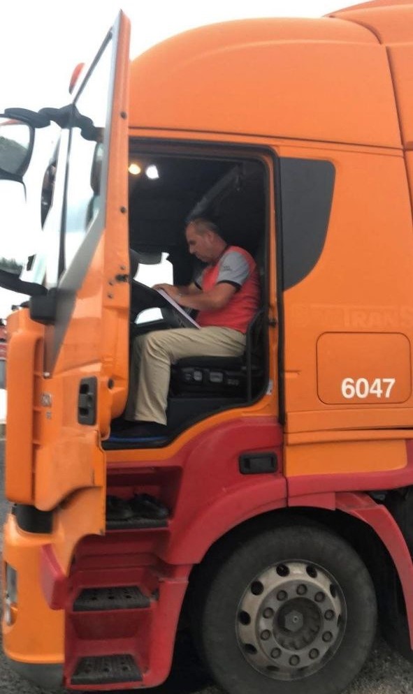 Kiev’de Bombardıman Sığınağa Girmeyen Türk Şoför Bombalı Saldırıda Öldü (3)