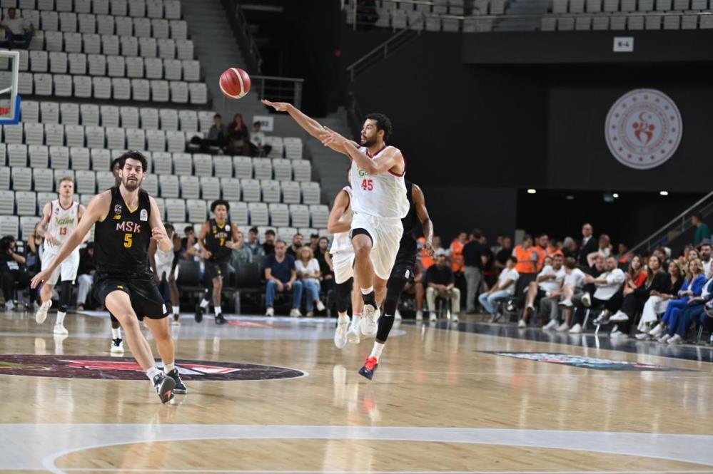 Manisa Basket Sezonun Ilk Macinda Evinde Kaybetti (2)