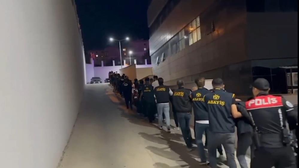 Manisa Ile Birlikte 18 Ilde Es Zamanli Dolandiricilik Operasyonu 41 Tutuklama (2)