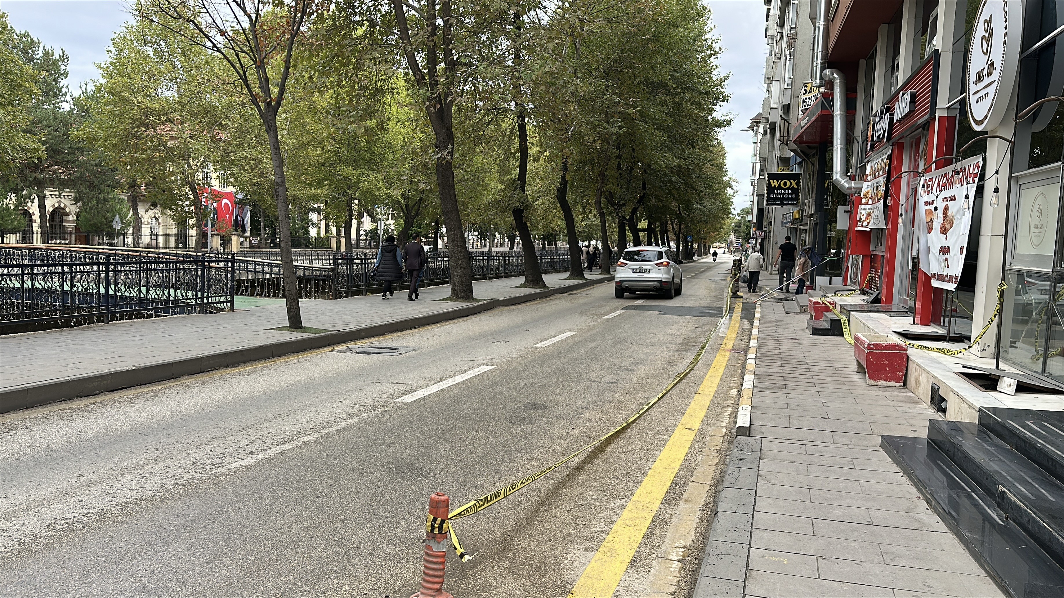 Otel Odasında Feci Son 20 Yaşındaki Kadın 5. Kattan Düşerek Öldü (1)-1