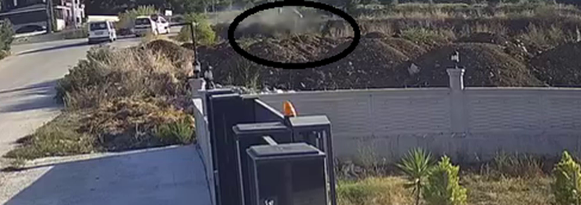 Otomobille Çarpışan Motosiklet Tarlaya Uçtu Genç Sürücü Kurtarılamadı (5)