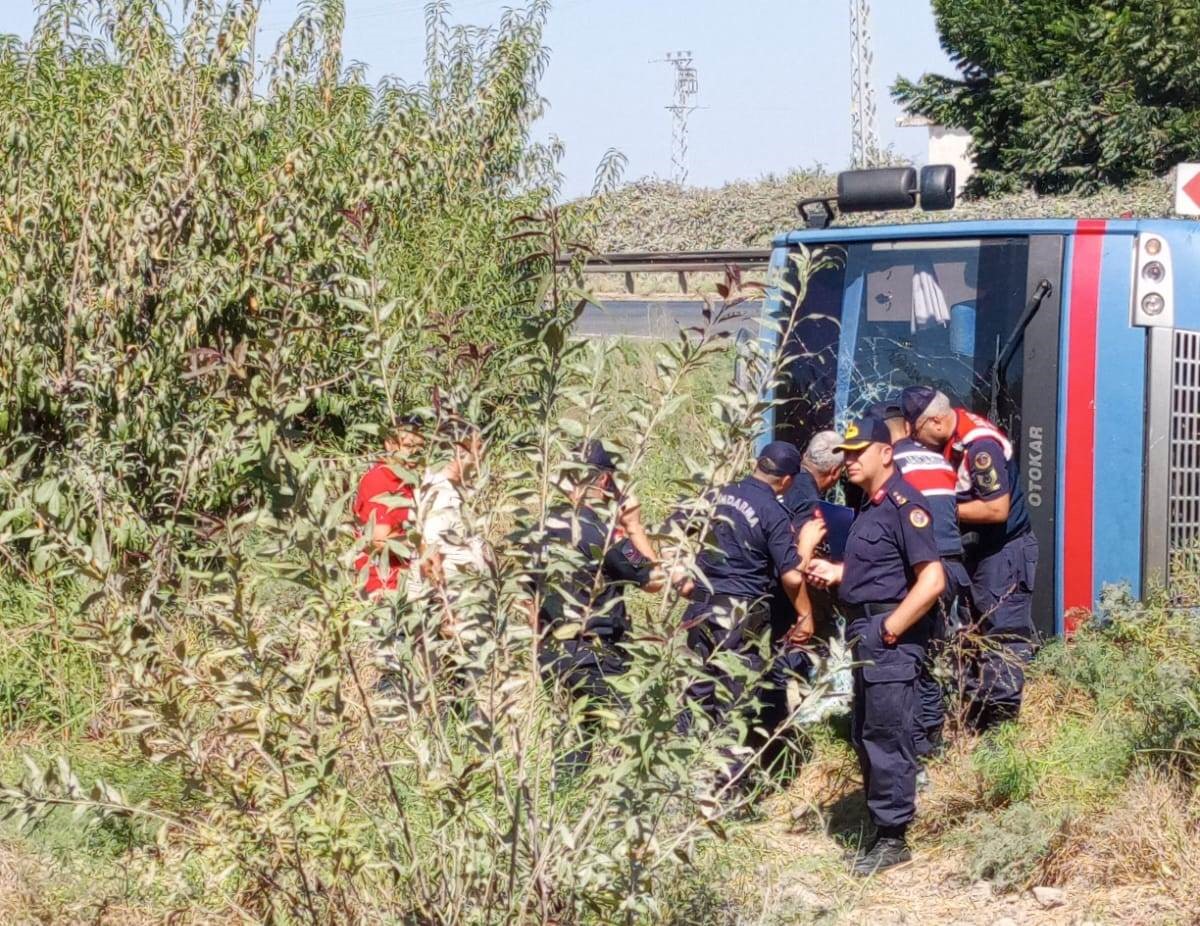 Ring Aracında Can Pazarı 5’I Mahkum 12 Kişi Yaralandı (2)