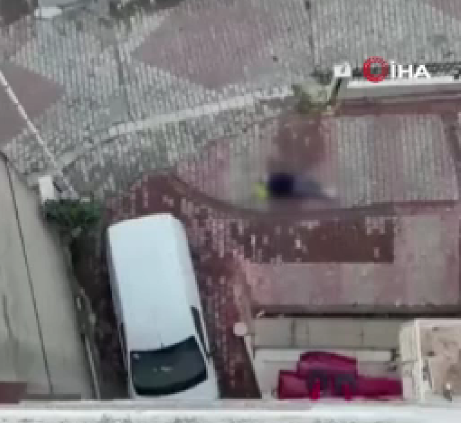 Sabah Saatlerinde Kanlı Saldırı 27 Yaşındaki Genç Evinin Önünde Kurşun Yağmuruna Tutuldu (1)-1