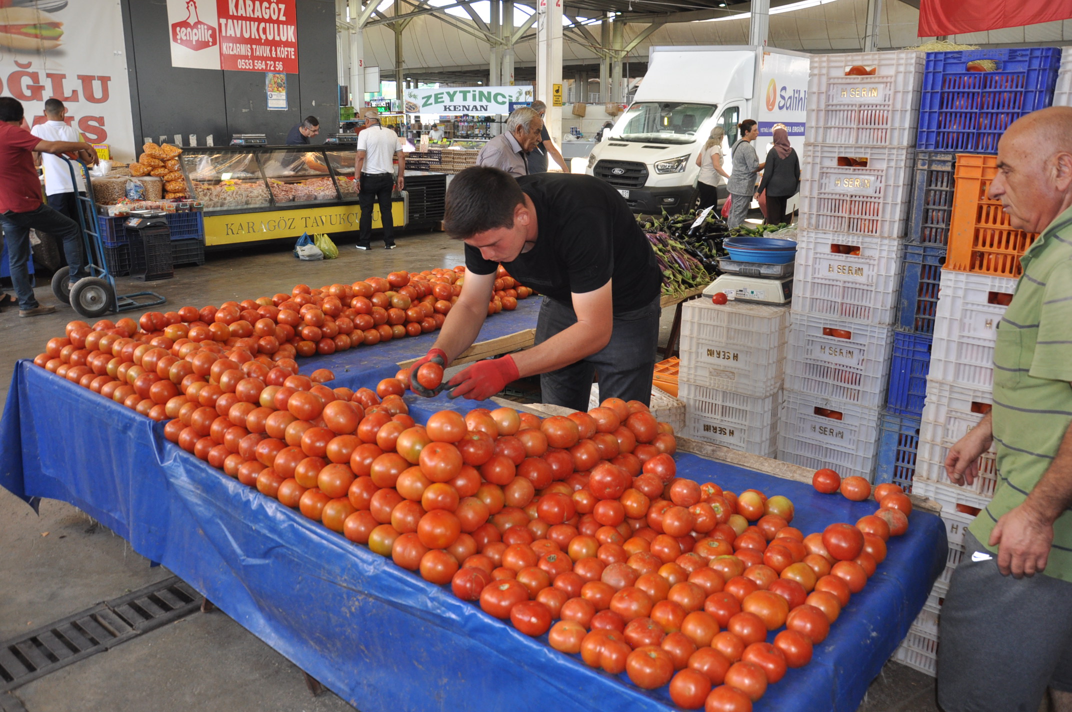 Sali̇hli̇ Çarşamba Pazar (1)