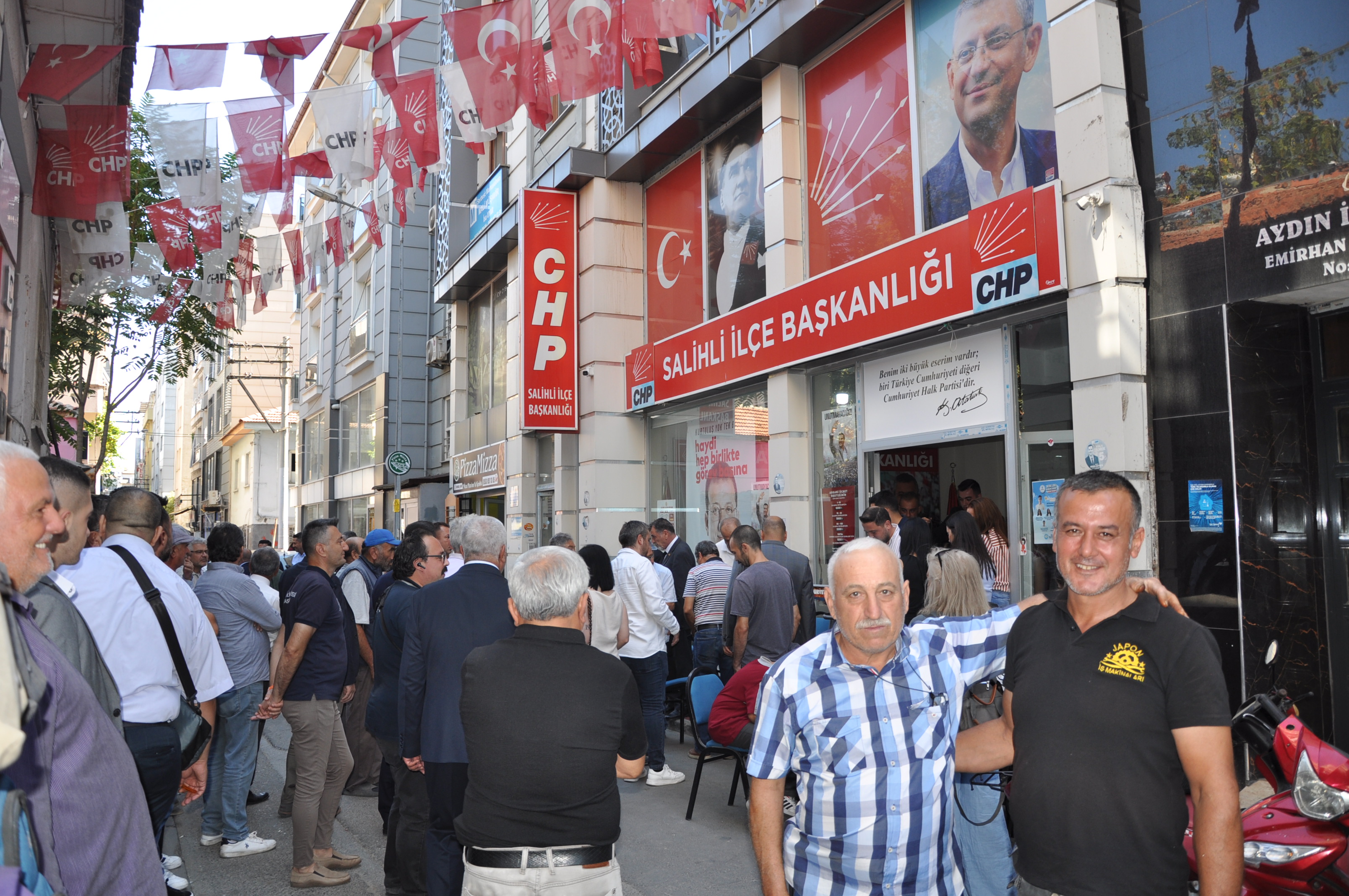Salihli Chp’de Devir Teslim Töreni (1)