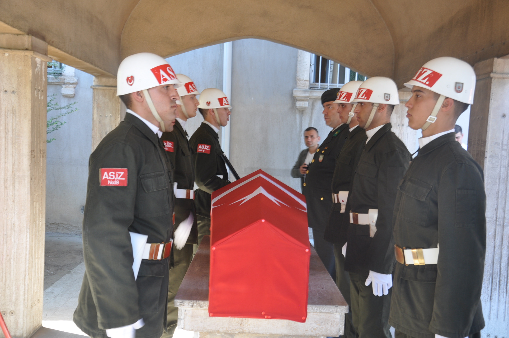 Salihlide Kibris Gazisi Aziz Karaya Son Veda (10)