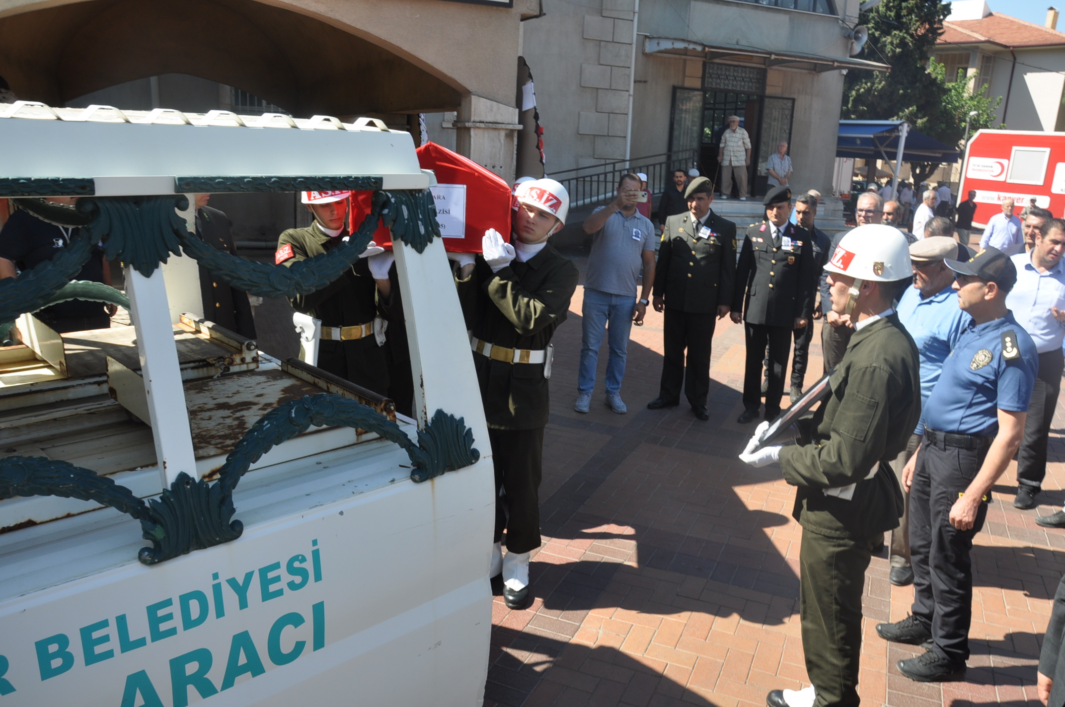 Salihlide Kibris Gazisi Aziz Karaya Son Veda (12)