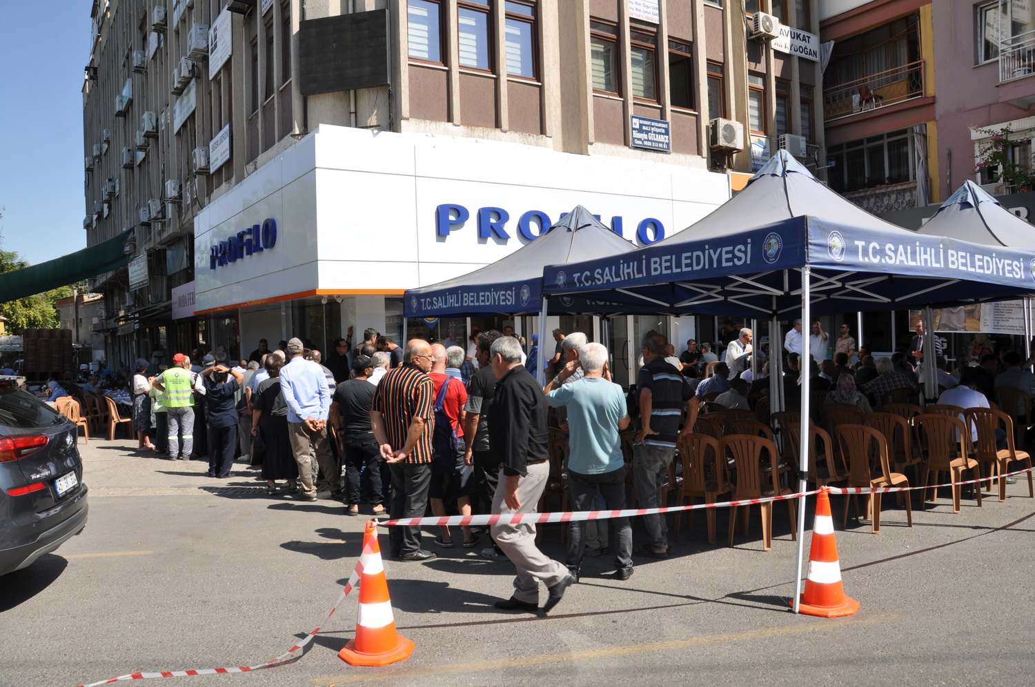 Salihlide Yilin Ahisi Belli Oldu 40 Yillik Derici Yilin Ahisi Secildi (16)