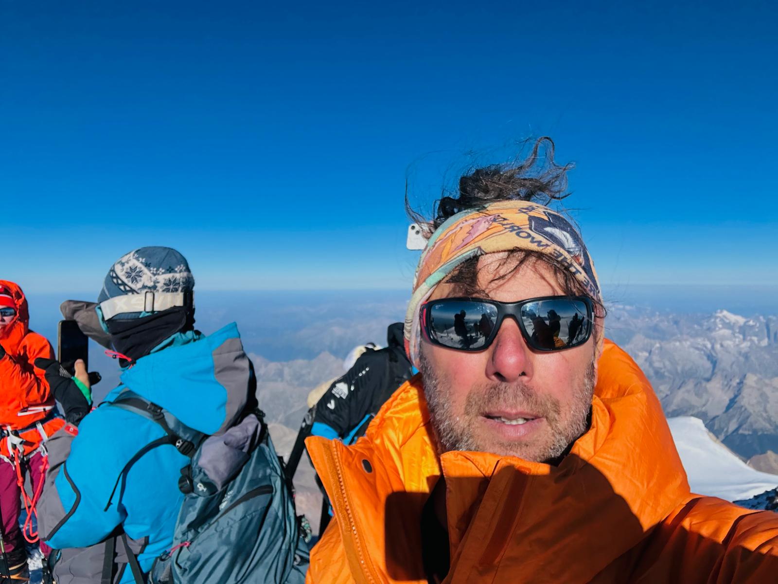 Salihlili Dağcıdan Rusya’nın En Yüksek Zirvesine Zorlu Tırmanış (3)