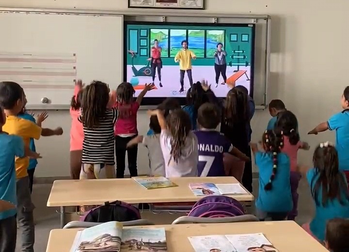 Sarigolun Seyhdavutlar Ilkokulunda Akilli Tahta Sevinci (3)