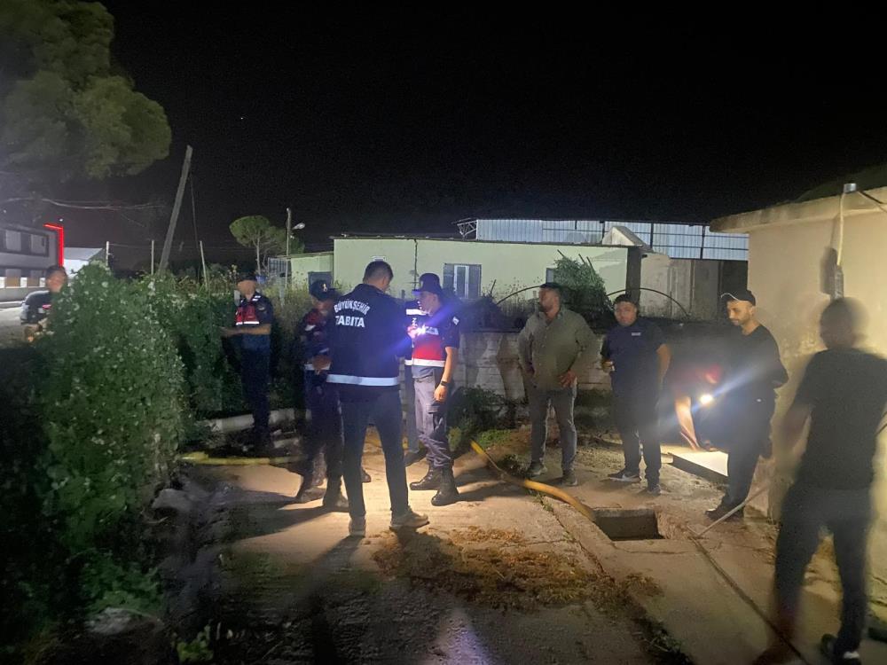 Saruhanlida Fabrikanin Kacak Atik Tahliyesine Yasal Islem (4)