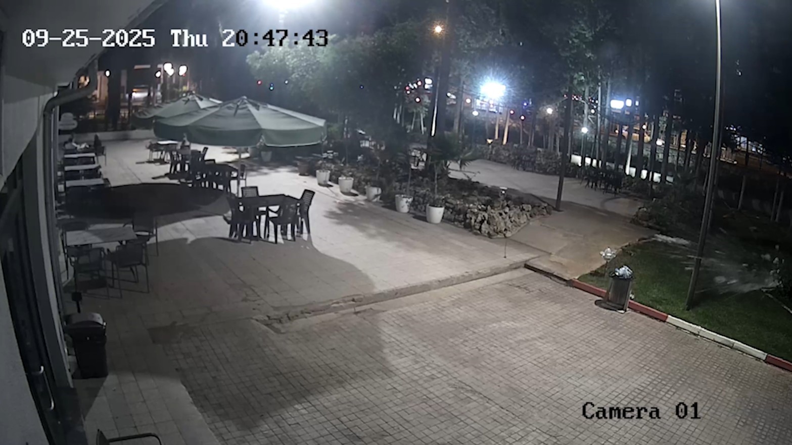 Sır Dolu Olay Gökyüzünden Düşen Dev Buz Parçası Korkuttu (6)