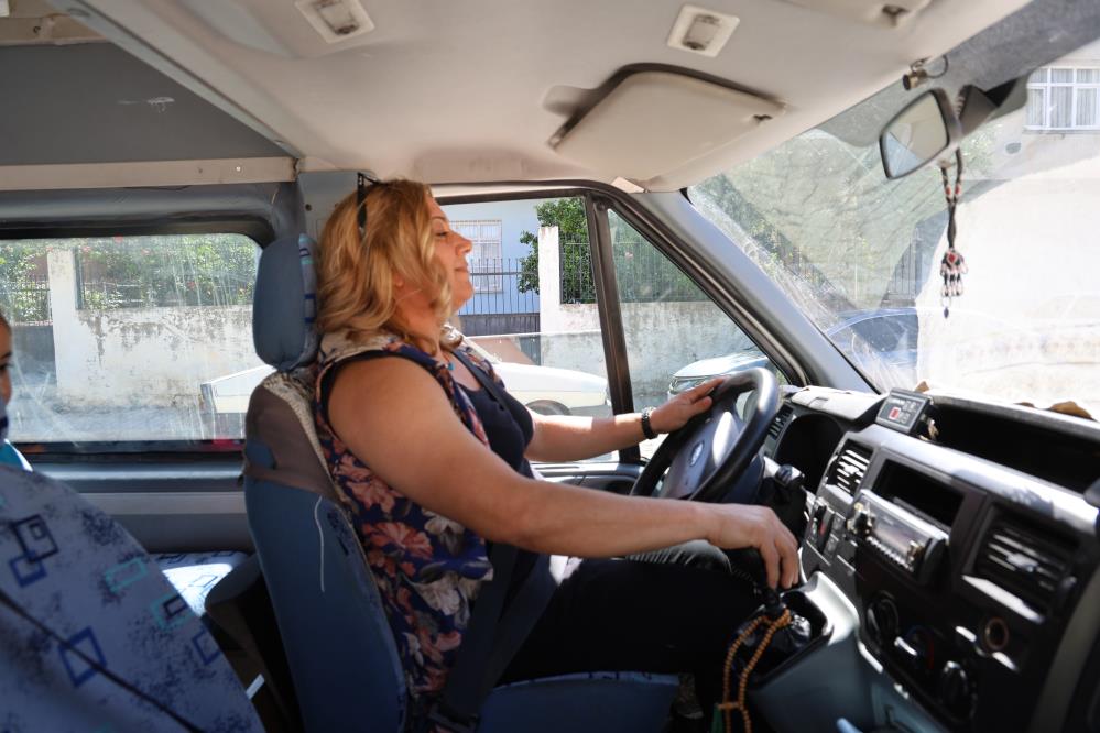 Songul Esen Isimli Vatandas Esinden Meslegi Devraldi Ogrenci Servisi Icin Direksiyon B (3)