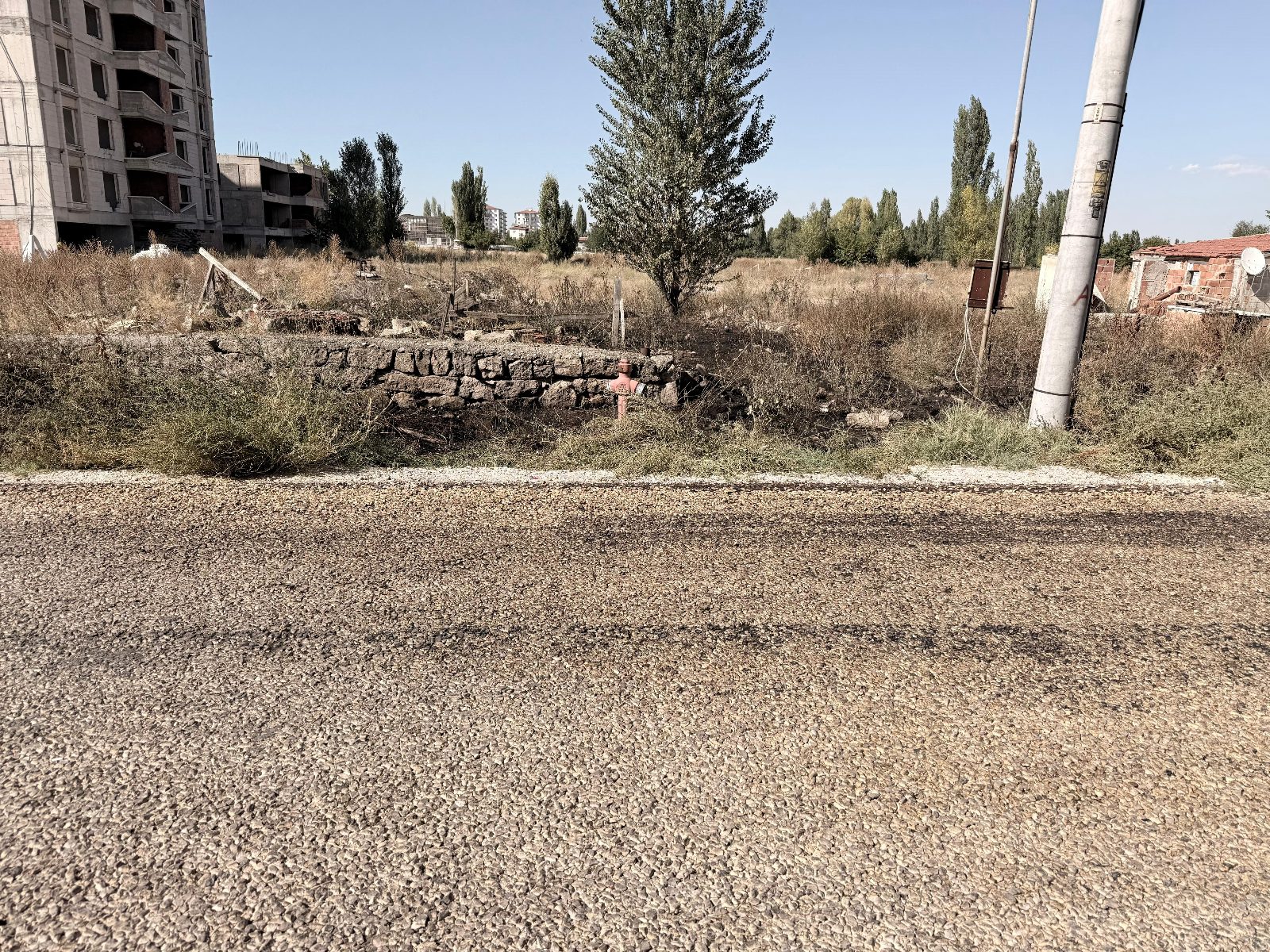 Yaktigi Otlar Hayatina Mal Oldu Yasli Adamin Feci Olumu 2