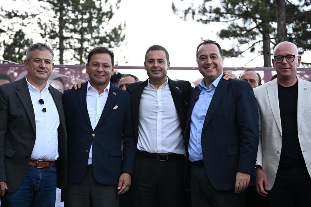 Yillarin Sorununa Nester Vuruldu Gordes Sindirgi Yolu Dort Belediye Is Birligiyle Yeni (3)