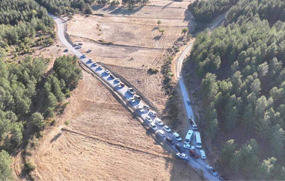 Yillarin Sorununa Nester Vuruldu Gordes Sindirgi Yolu Dort Belediye Is Birligiyle Yeni (7)