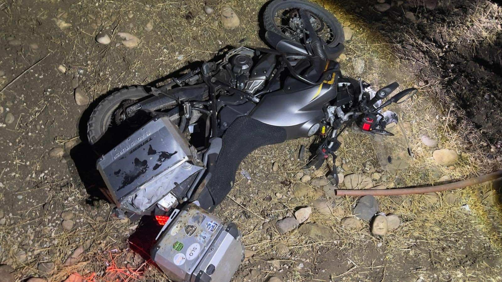 Yola Çıkan Inek Faciaya Sebep Oldu Motosiklet Sürücüsü Hayatını Kaybetti (5)