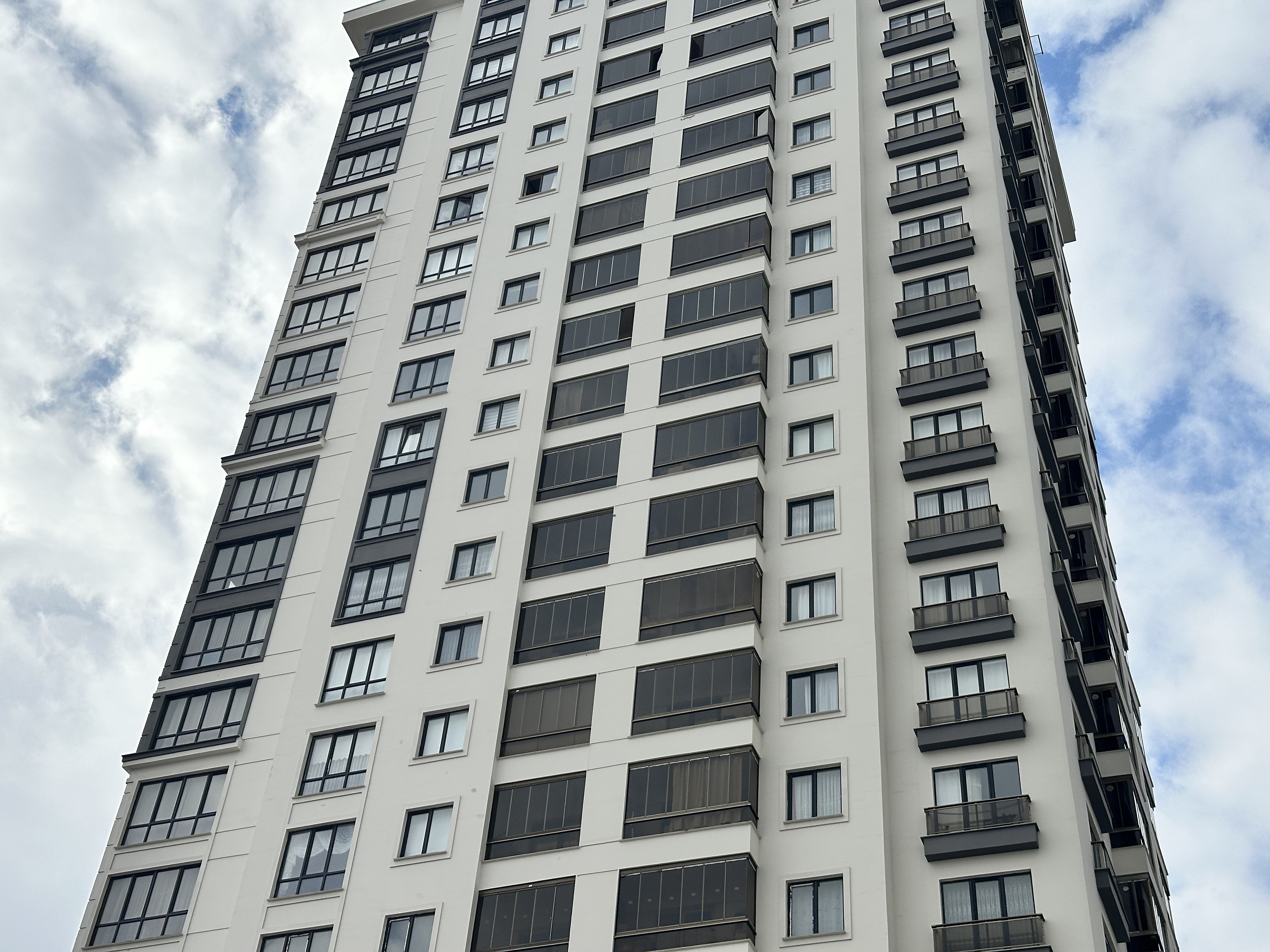 14’Üncü Kattan Düşerek Hayatını Kaybetti! İlk Duruşmada Tahliye (2)