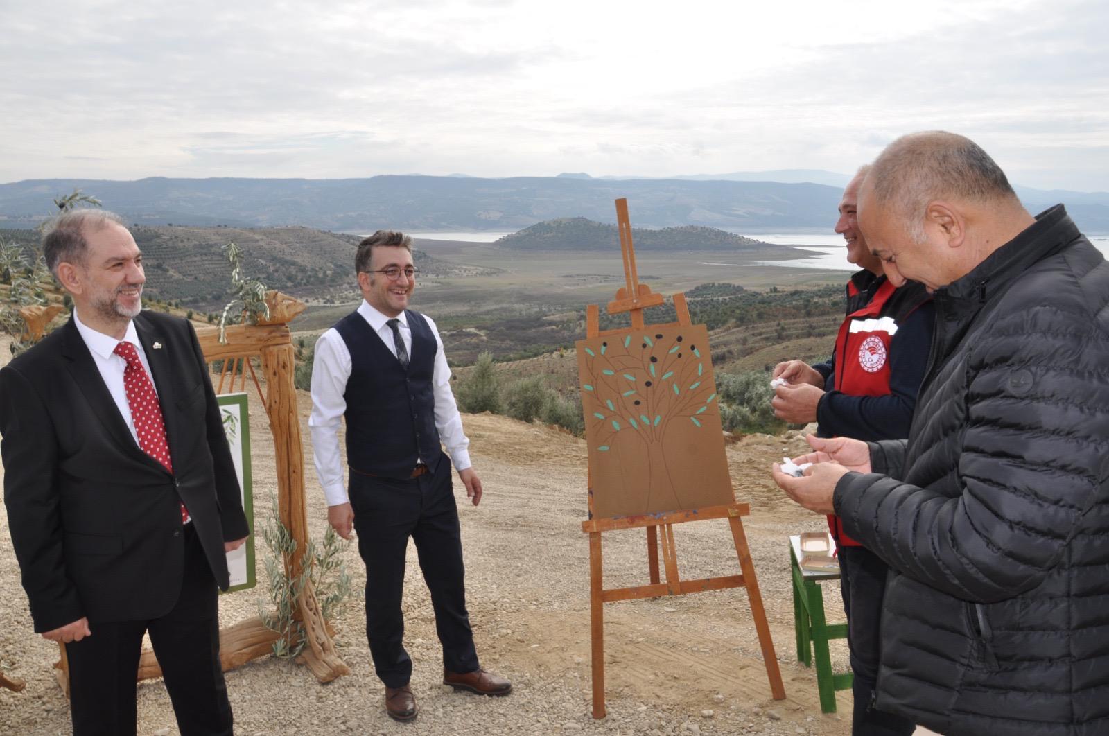 1654D55F 63E6 4685 B9De 3Fd4Ee556371