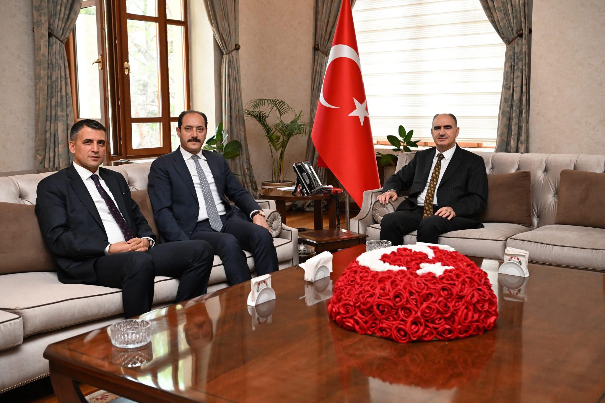 571026218 871434178544041 6371475547593922768 N