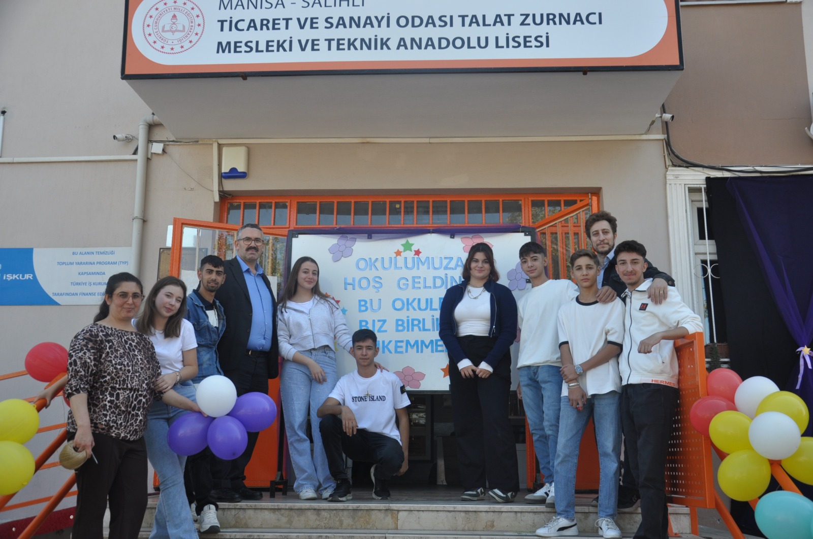 906Ab740 F814 4Acb A84E E8A8D89450F4