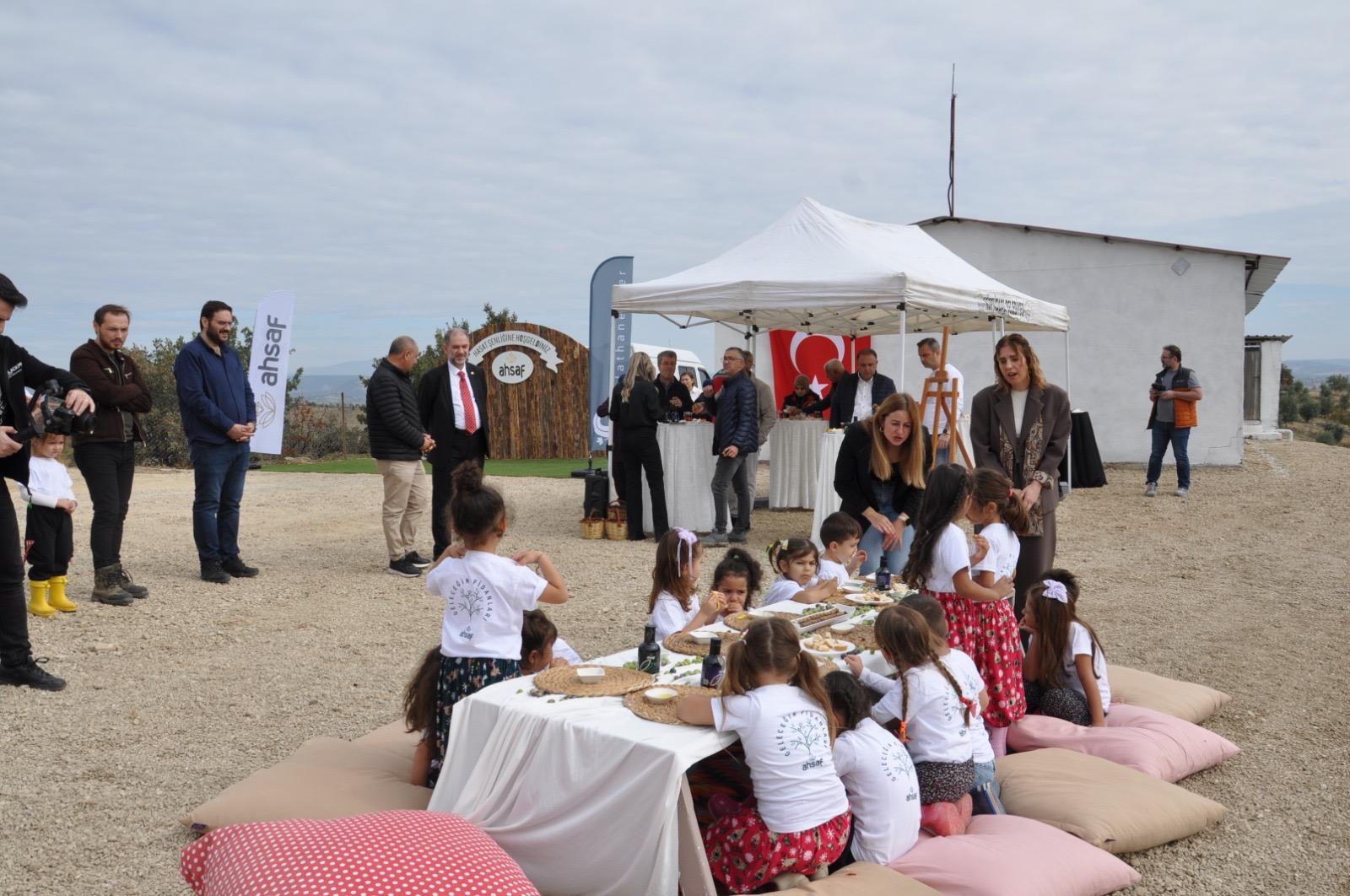 A837400A 26E6 42Eb B69B 8984A433D529