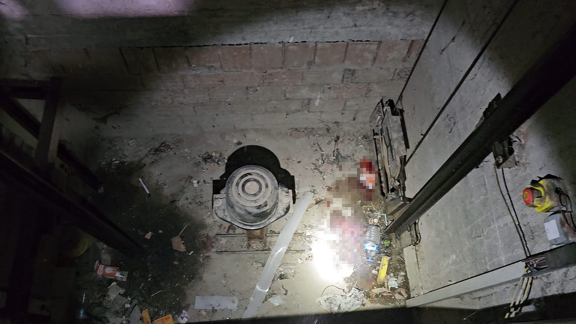 Asansör Kapısını Açtı, Boşluğa Düştü 52 Yaşındaki Usta Hayatını Kaybetti (4)