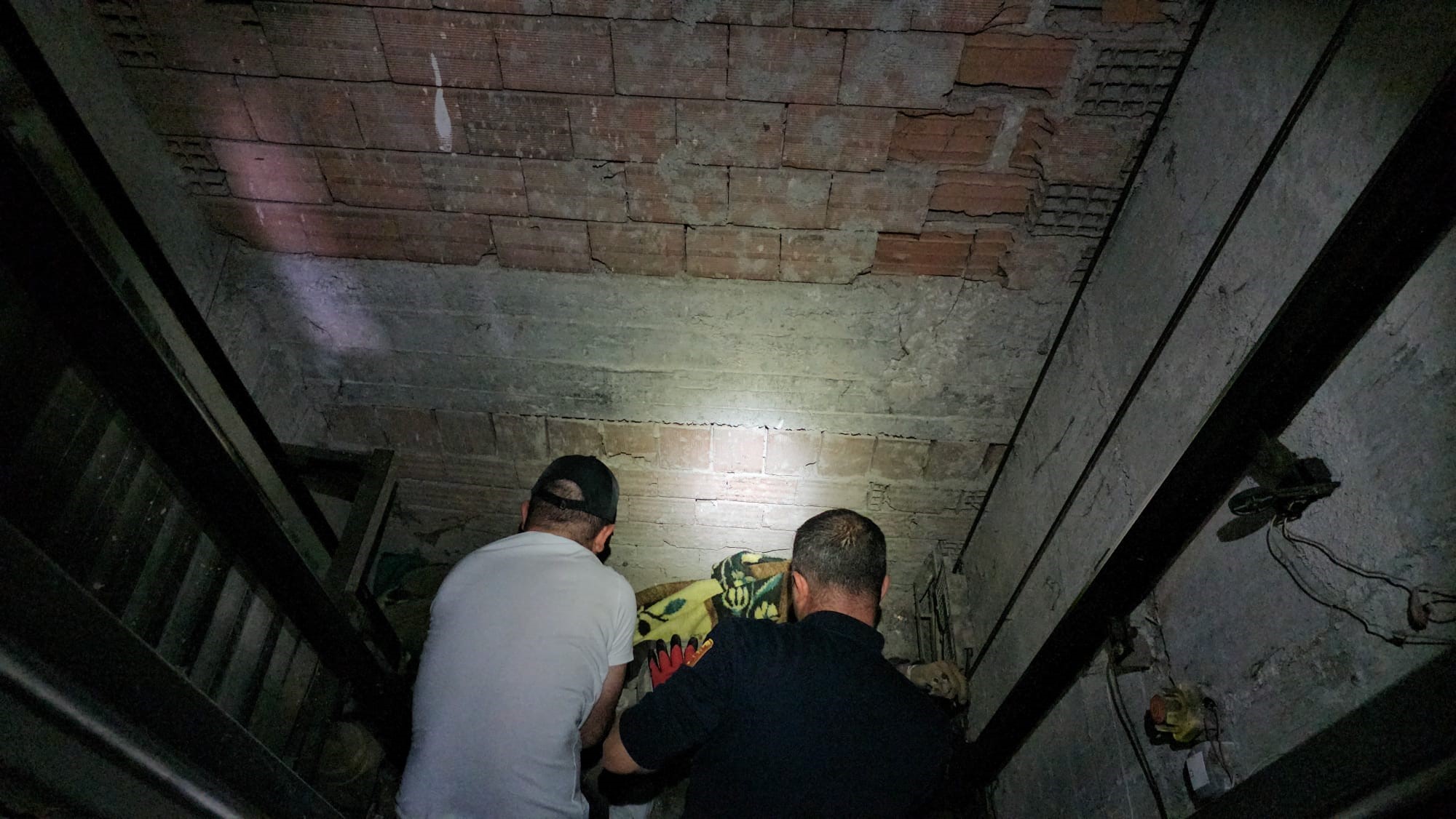 Asansör Kapısını Açtı, Boşluğa Düştü 52 Yaşındaki Usta Hayatını Kaybetti (6)