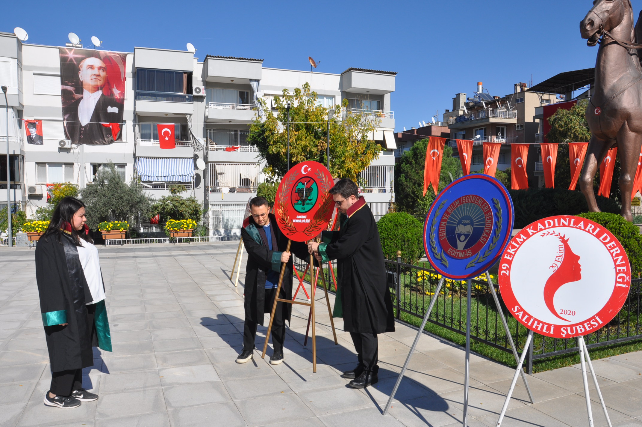 Atatürk Anıtı (1)