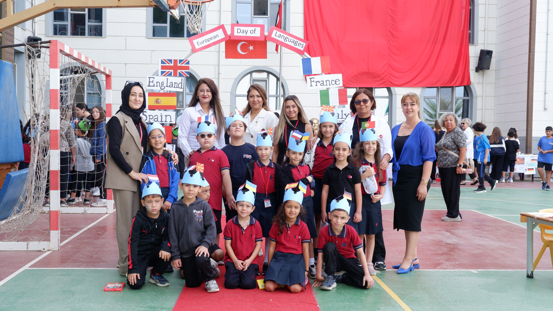 Avrupa Di̇ller (11)